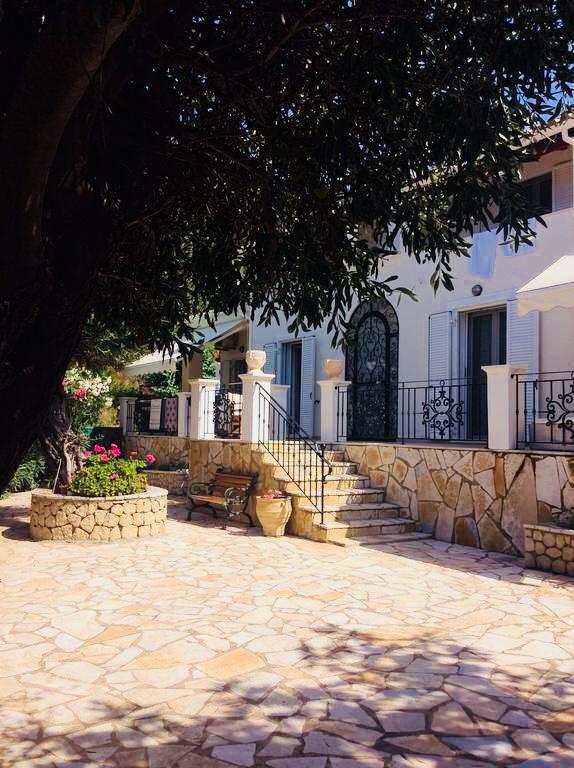 Villa Ampelaki "30 Meters To Beach" ปาเลโอกัสไตรซา ภายนอก รูปภาพ